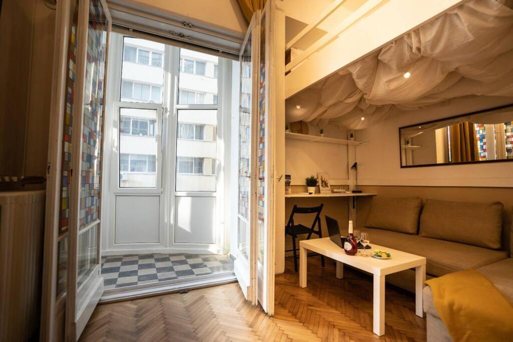 ブカレストCozy Studio Near Cismigiu Parkアパートメント エクステリア 写真