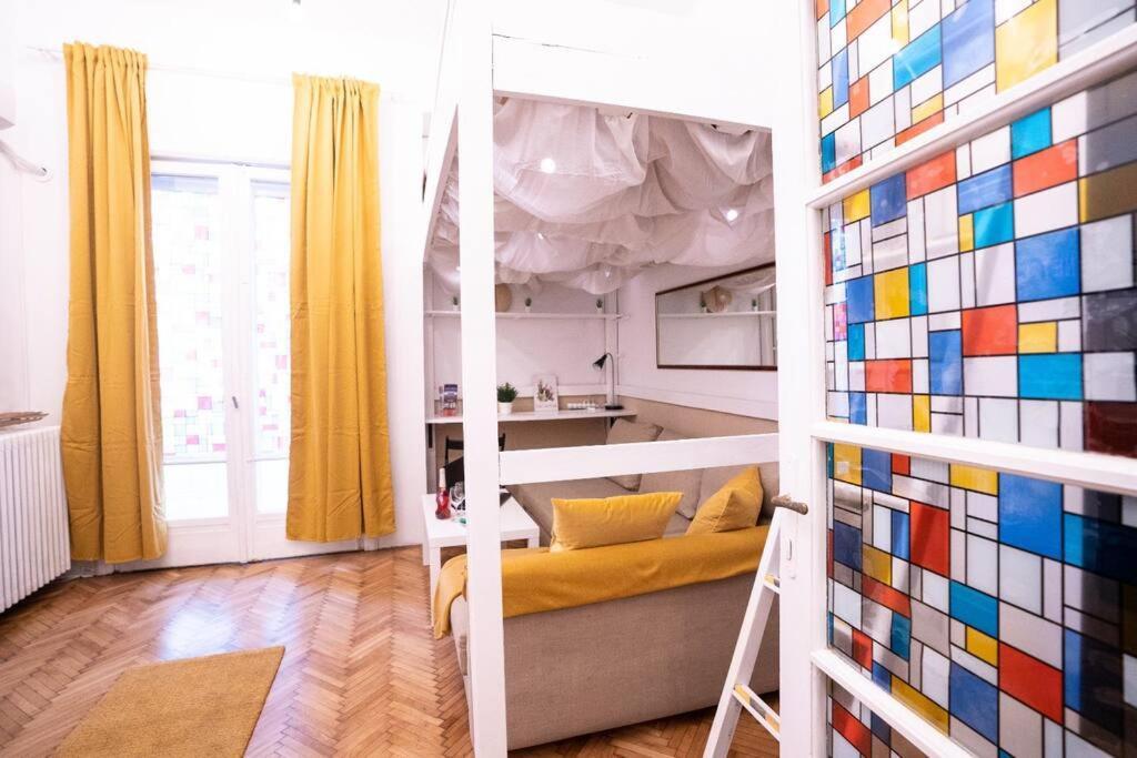 ブカレストCozy Studio Near Cismigiu Parkアパートメント エクステリア 写真